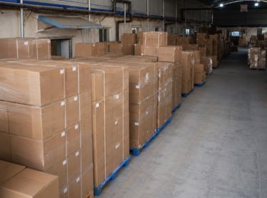 Straw hat delivery preparation