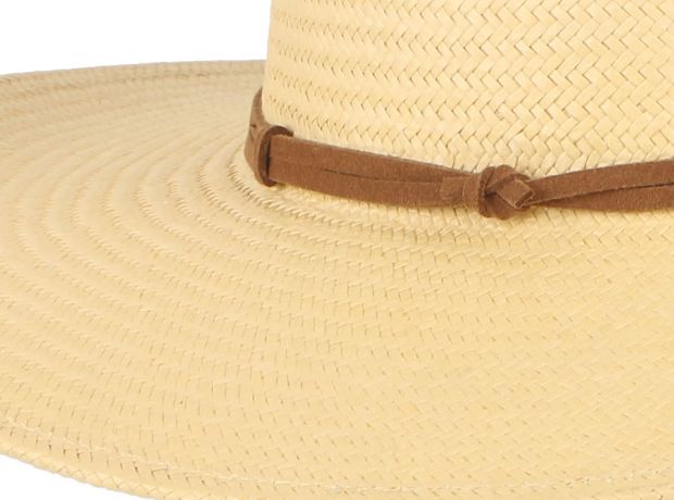 Clean natural straw finish